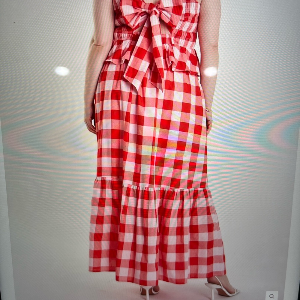 English Factory Red and White  Plus Size Gingham Skirt Set. - Picture 4 of 5